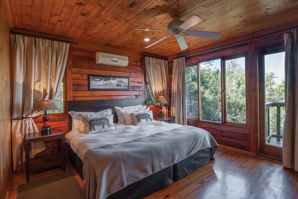 A room at the Kariega lodge